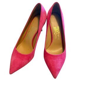 Salvatore Ferragamo Hot Pink 🔥 Suede Pumps Size 7.5 Kitten Heel Pointy toe